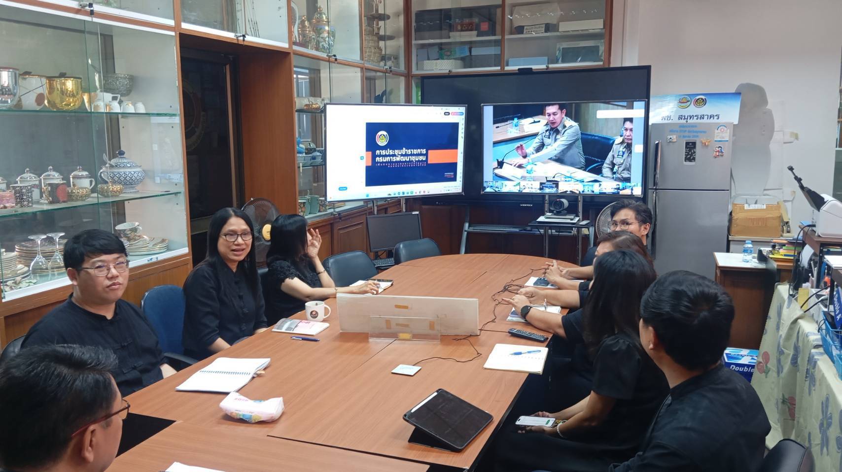 พช.สมุทรสาครร่วม ประชุมติดตามมาตรการและนโยบายสำคัญของกระทรวงมหาดไทย
