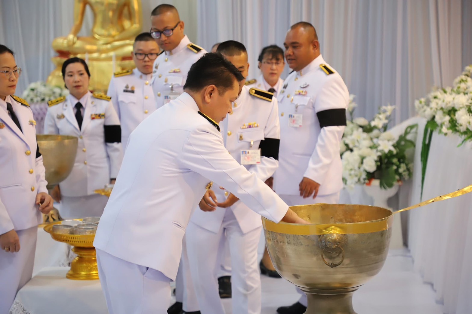 พช.สมุทรสาคร ร่วมพิธีถวายน้ำสรงพระศพ สมเด็จพระเจ้าลูกเธอ เจ้าฟ้าพัชรกิติยาภา นเรนทิราเทพยวดี กรมหลวงราชสาริณีสิริพัชร มหาวัชรราชธิดา