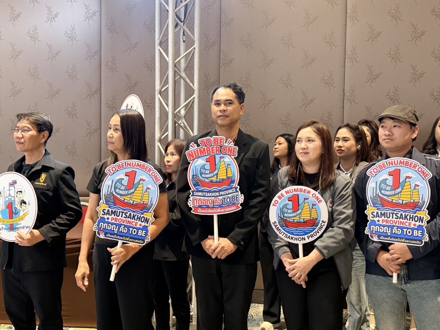 พช.สมุทรสาครนำทีมชมรม to be number one เยาวชนคนดีศรีเกษตรพัฒนา  เข้าแข่งขันรอบระดับประเทศ 