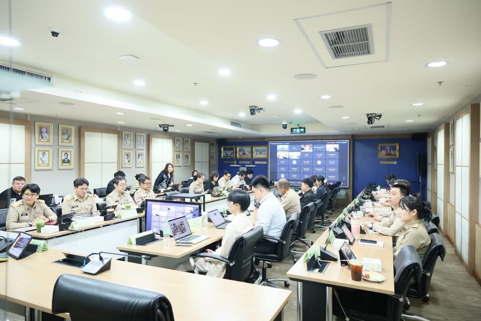 พช.สมุทรสาคร ร่วมอบรมเสริมสร้างความตระหนักรู้ภัยคุกคามไซเบอร์ (Cybersecurity Awareness) ยกระดับความมั่นคงปลอดภัยสารสนเทศทั่วทั้งองค์กร 